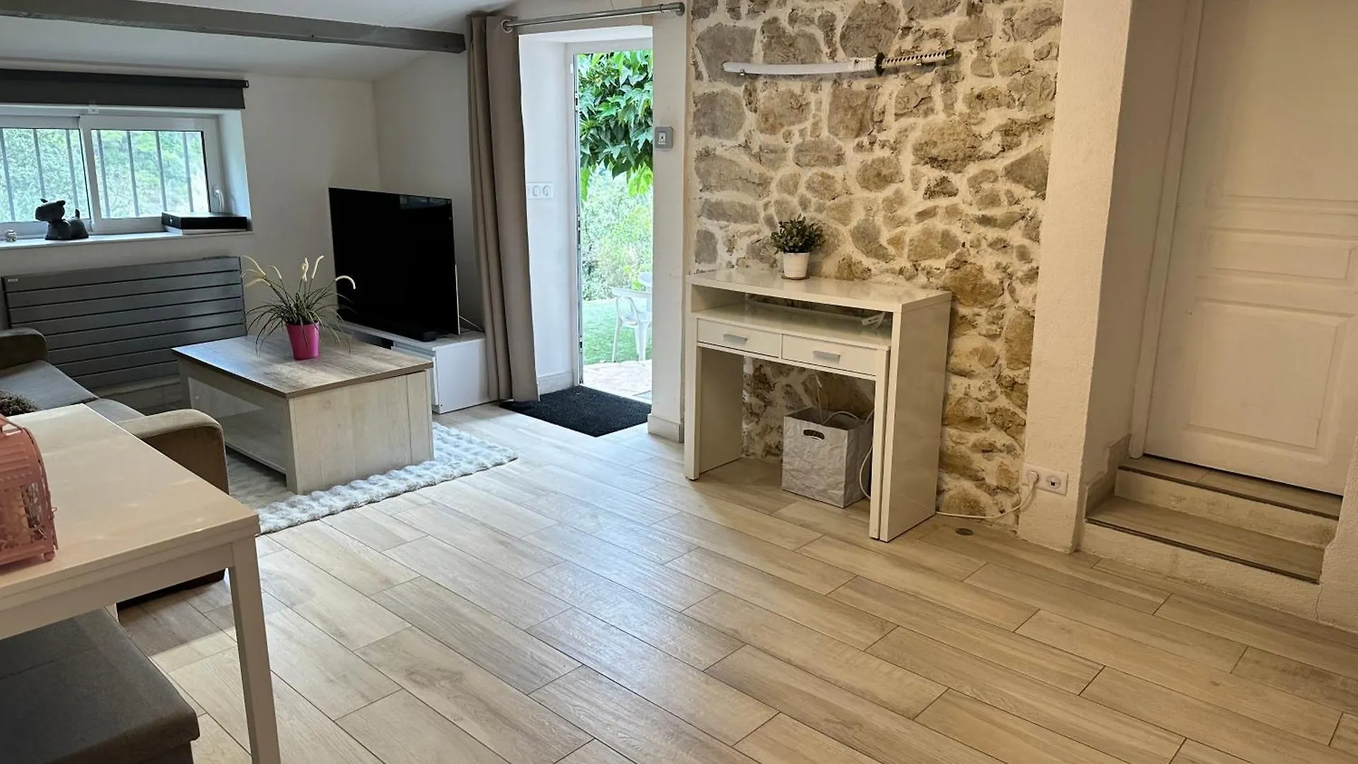 Maison En Pierre, 3 Chambres A 15 Mn Du Centre De Menton Et Des Plages 圣阿涅斯 法国